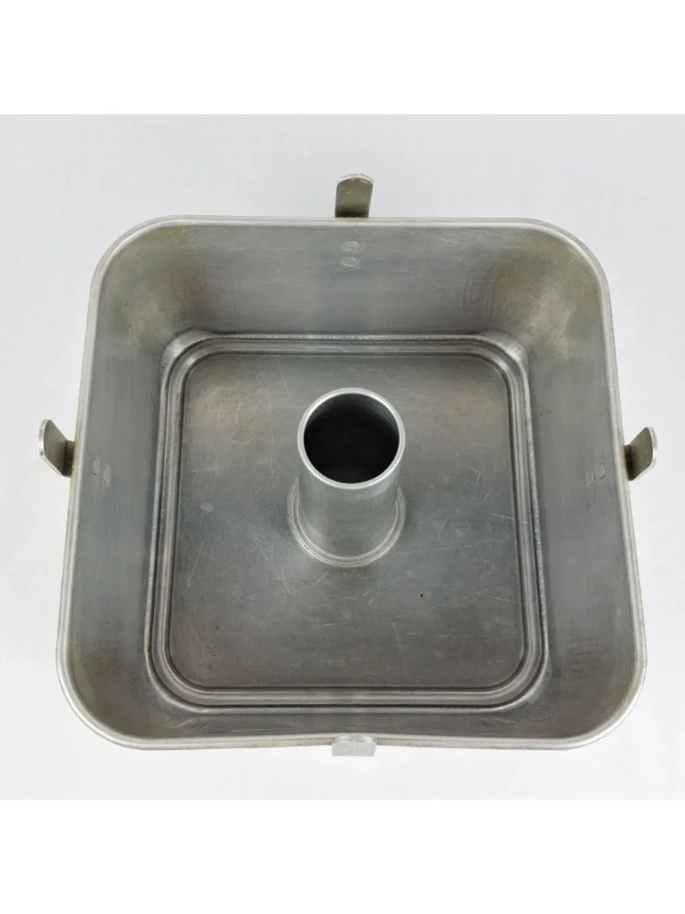 Vintage Comet Aluminum 9